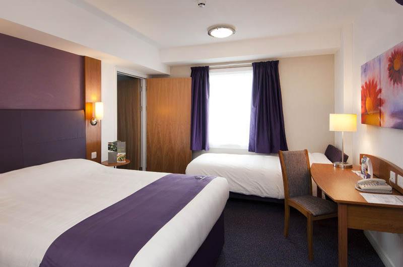 PREMIER INN HARROGATE SOUTH, HARROGATE